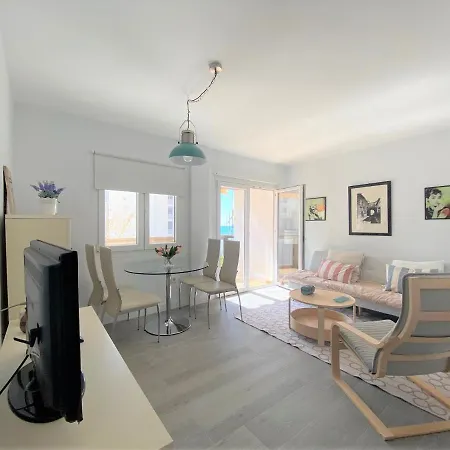 Portobello - A 50 Metros De La Playa!